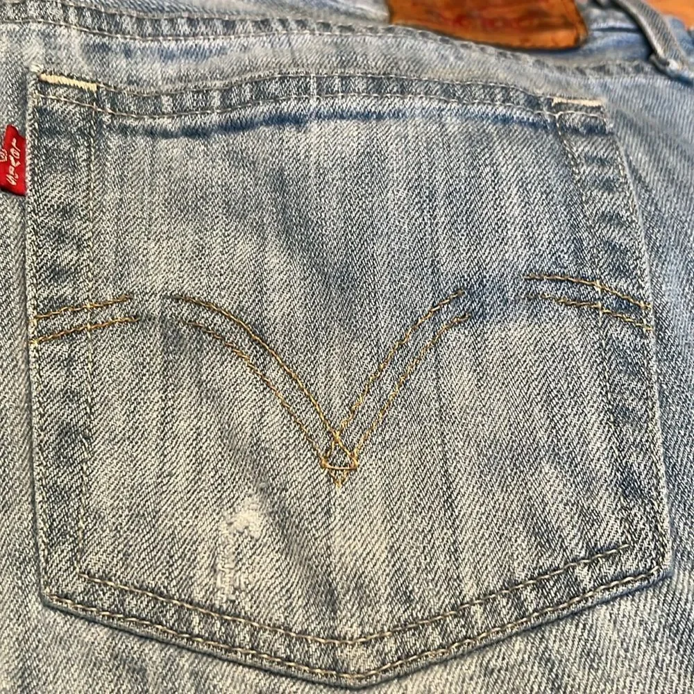 Vintage Levi’s 501 Jeans Buttonfly 31‎